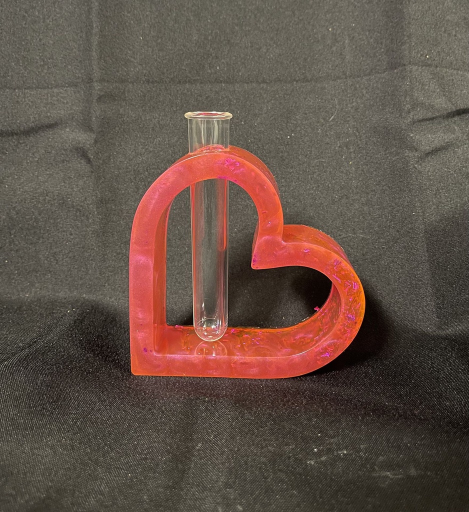 Vase cœur rose 