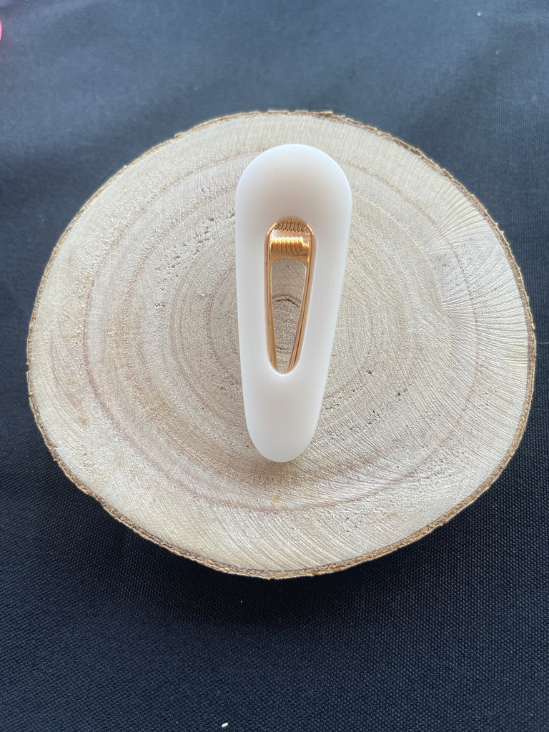 Barrette blanche 