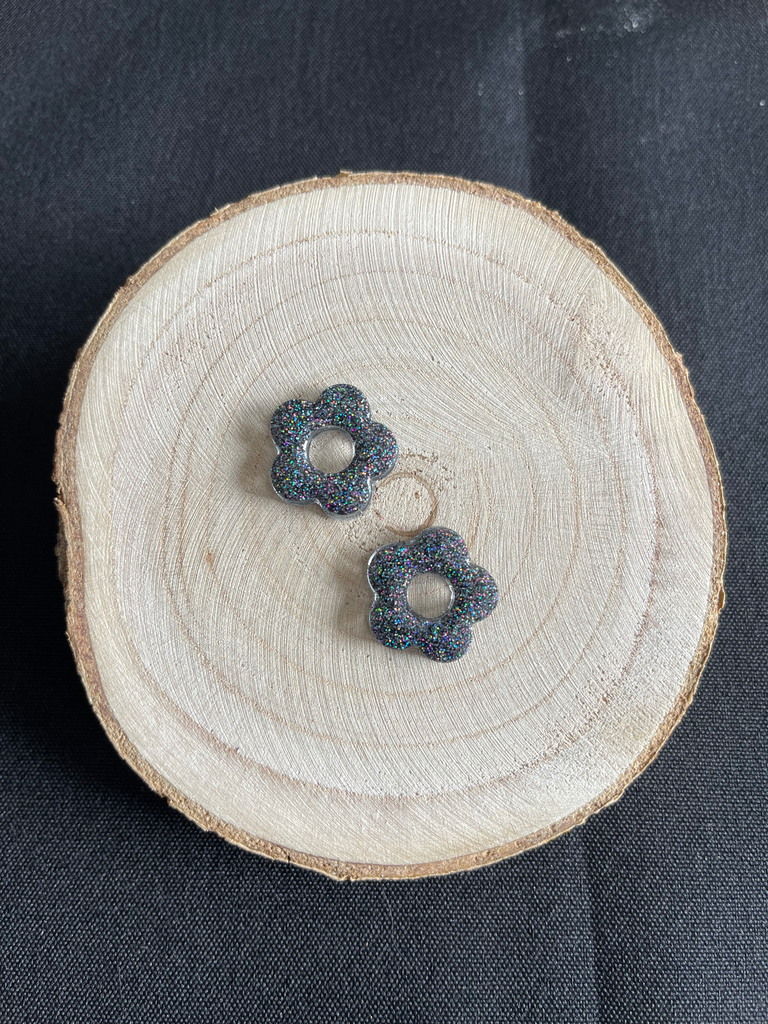 Fleurine à paillettes grises 