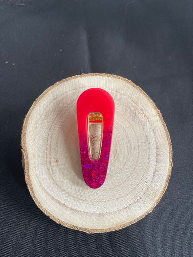 Barrette Fuschia et paillettes 